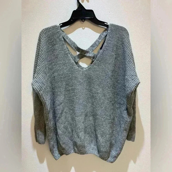 Forever 21 Women's Pullover Long Sleeve Knit Sweater V Neck Gray Size S - Picture 3 of 8